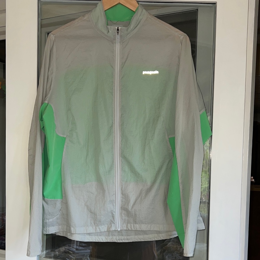Patagonia Wind Shield